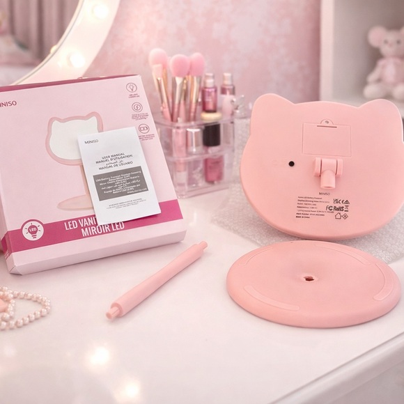MINISO LED Cat Vanity Mirror – Pink | New in Box - Picture 2 of 7